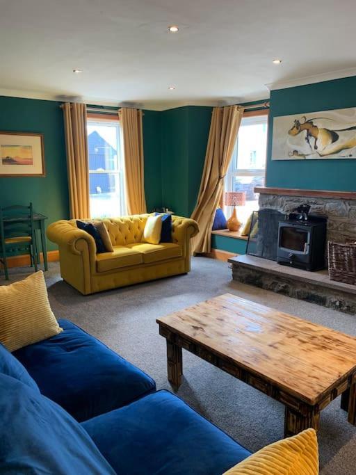 Cladach Cottage - Seafront Isle of Whithorn Екстериор снимка